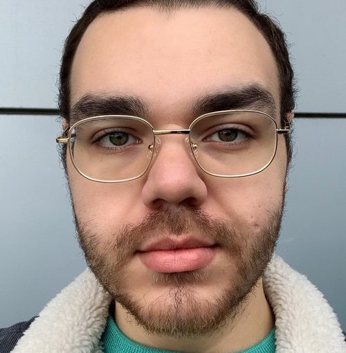 cropped-Selfie03_2019-3.jpg