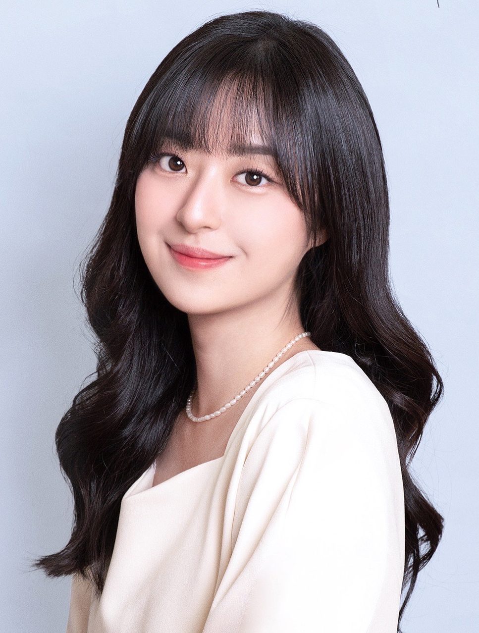 Eui Hyun (Christine) Jung