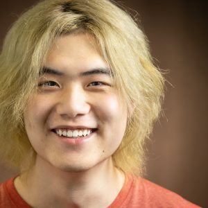 Yanchen Hu
